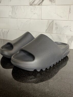 adidas gazelle silver green womens Yeezy Slide “Glow Green” main image 1